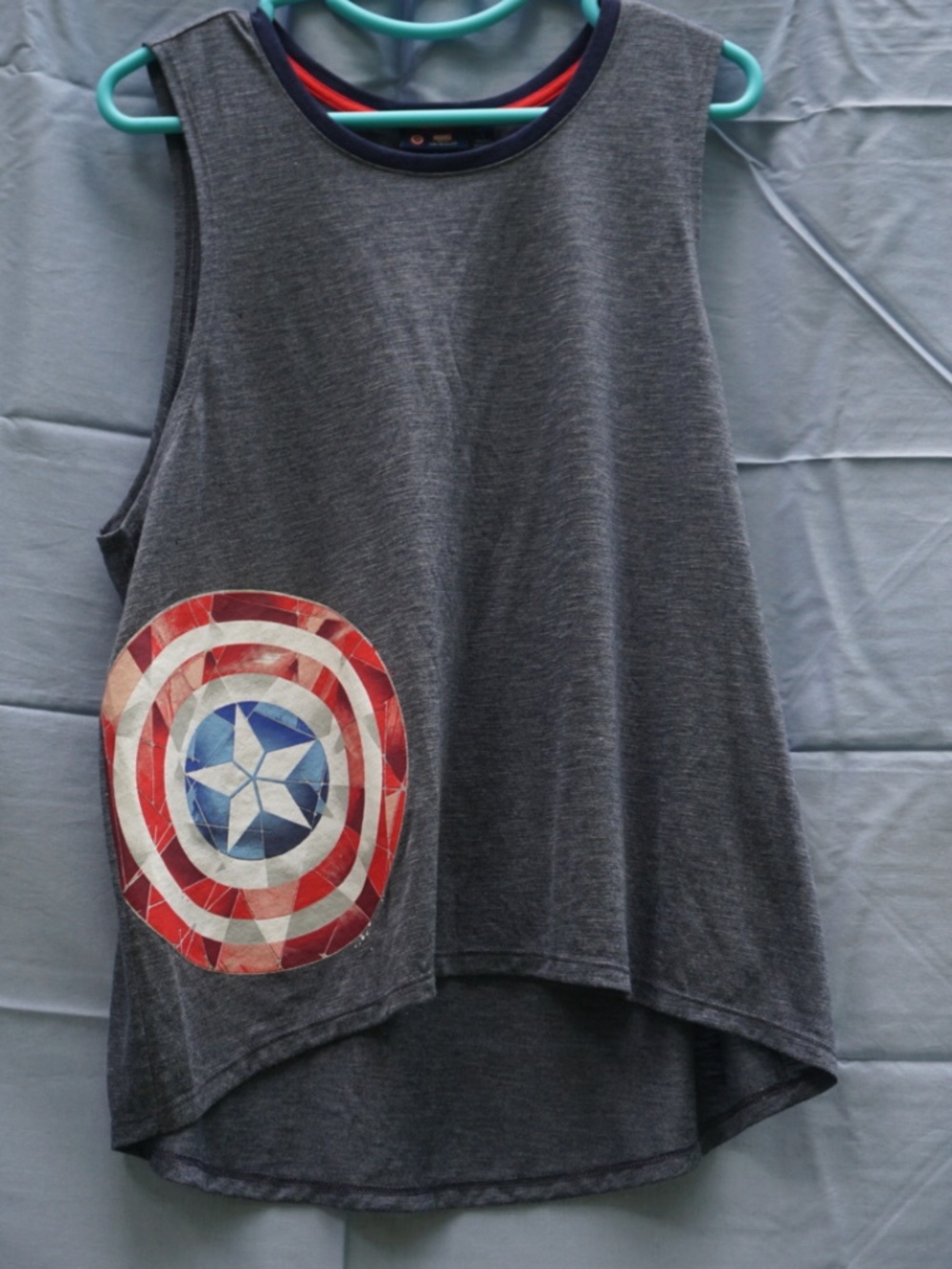 Marvel Workout Set: Captain America Tank & Capri Leggins